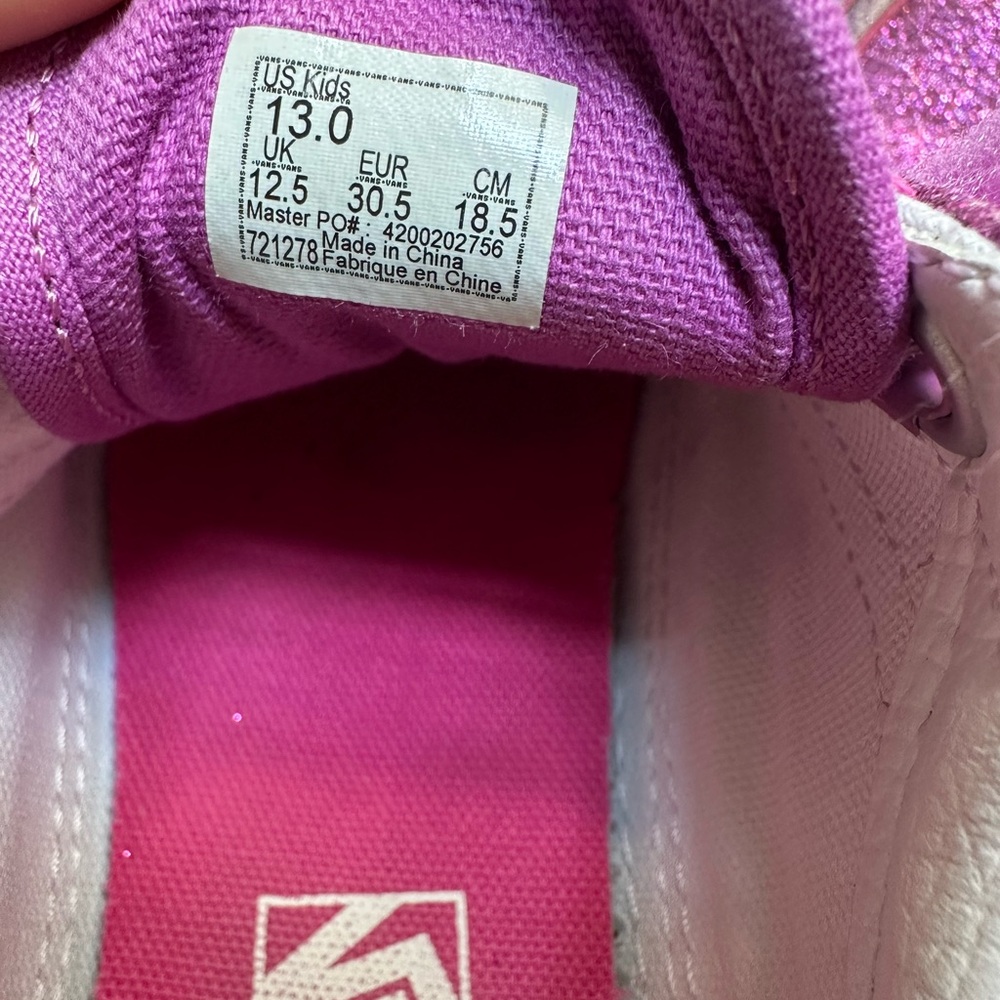 Vans Pink Sneakers with Velcro Strap and White Soles - Picture 8 of 8